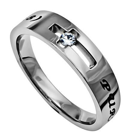 Women's Solitaire Ring